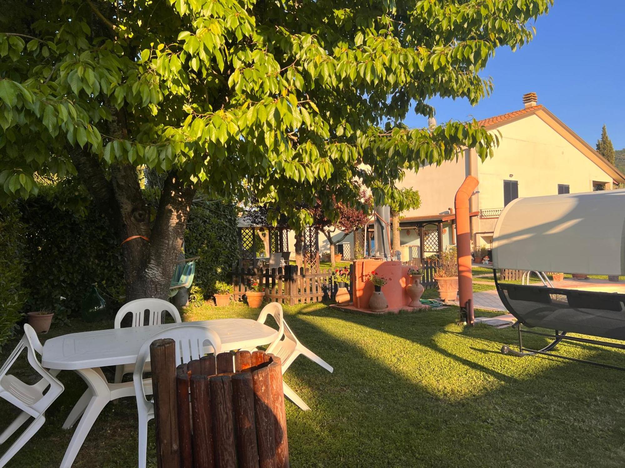 Relaxhomeholiday Panicale Eksteriør billede